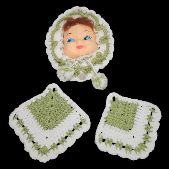 Vintage Crochet Doll Potholder Set Plastic Head Kitchen Decor Dk Green & White - Picture 3 of 3